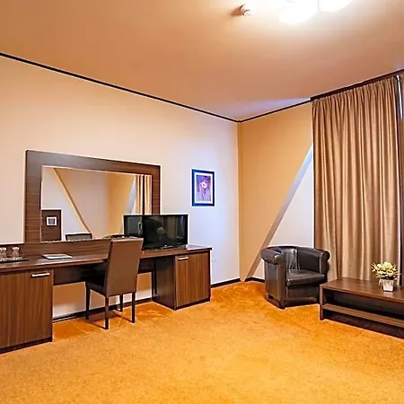 Hotel Aurelia 3*