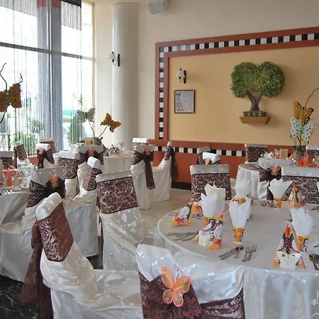 Aurelia Hotel
