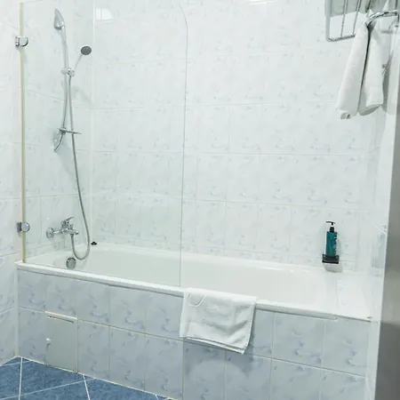 Aurelia Hotel 3*